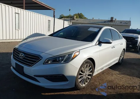 2015 Hyundai Sonata Limited z USA, uszkodzony, nr VIN 5NPE34AF3FH045808